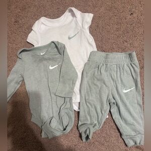 Nike Kids 3 Piece Set-3M